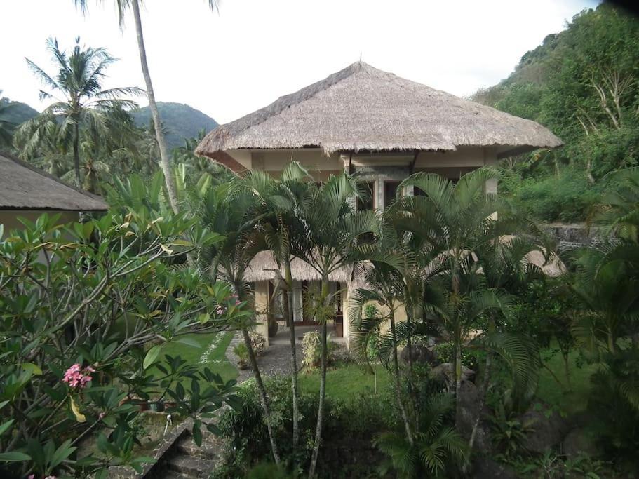 Villa 7, Secret Garden, Kerandangan, Near Senggigi Mataram Buitenkant foto