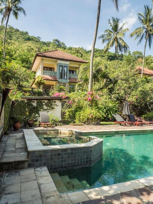 Villa 7, Secret Garden, Kerandangan, Near Senggigi Mataram Buitenkant foto